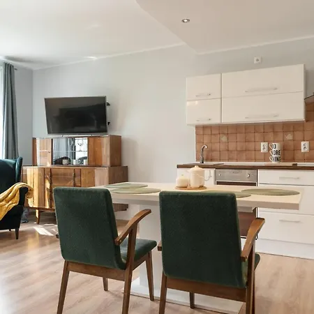 Lovely 2-bed In Apartament