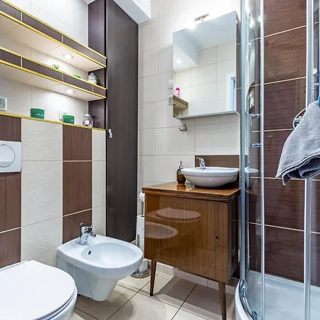 Lovely 2-bed In Szczecin